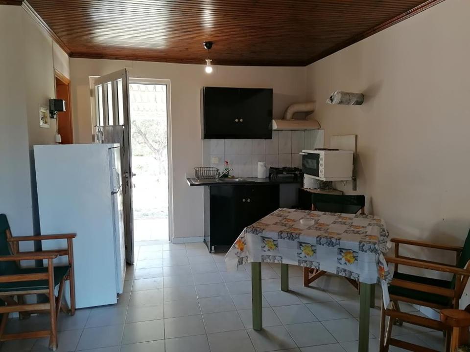 Agia Marina Studios, B Kalipádhon 외부 사진